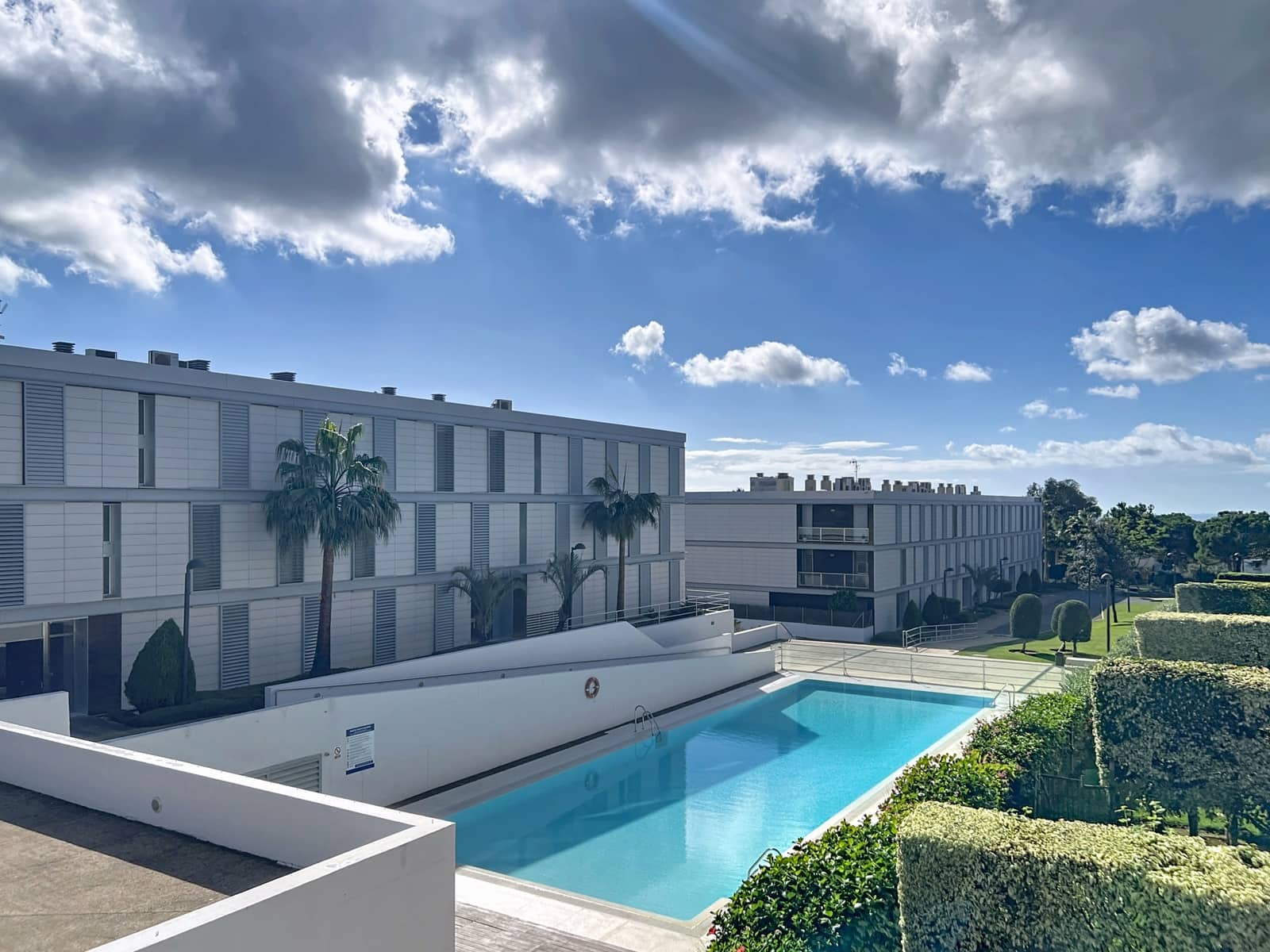 3 quarto Apartamento para venda em Manilva com piscina garagem - 429 000 € (Ref: 9382525)