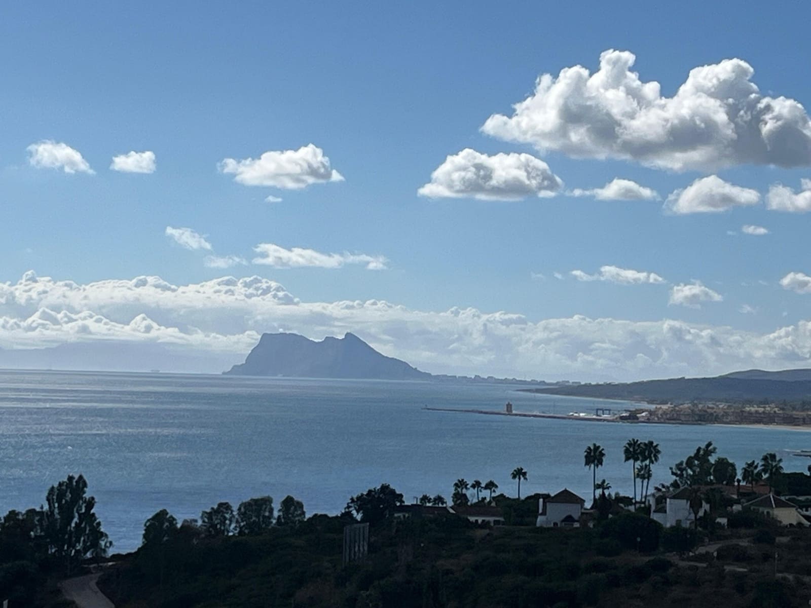 3 quarto Apartamento para venda em Manilva com piscina garagem - 429 000 € (Ref: 9382525)