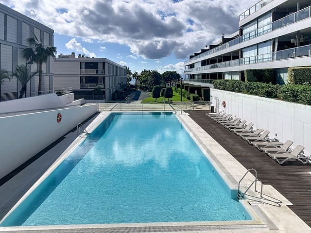 3 quarto Apartamento para venda em Chullera, Manilva com piscina garagem - 359 000 € (Ref: 9382525)