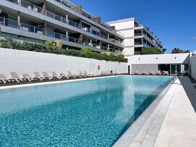 3 quarto Apartamento para venda em Chullera, Manilva com piscina garagem - 359 000 € (Ref: 9382525)