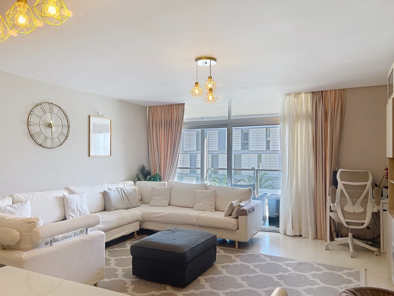 Apartamento de 3 habitaciones en Manilva en venta con piscina garaje - 359.000 € (Ref: 9382525)