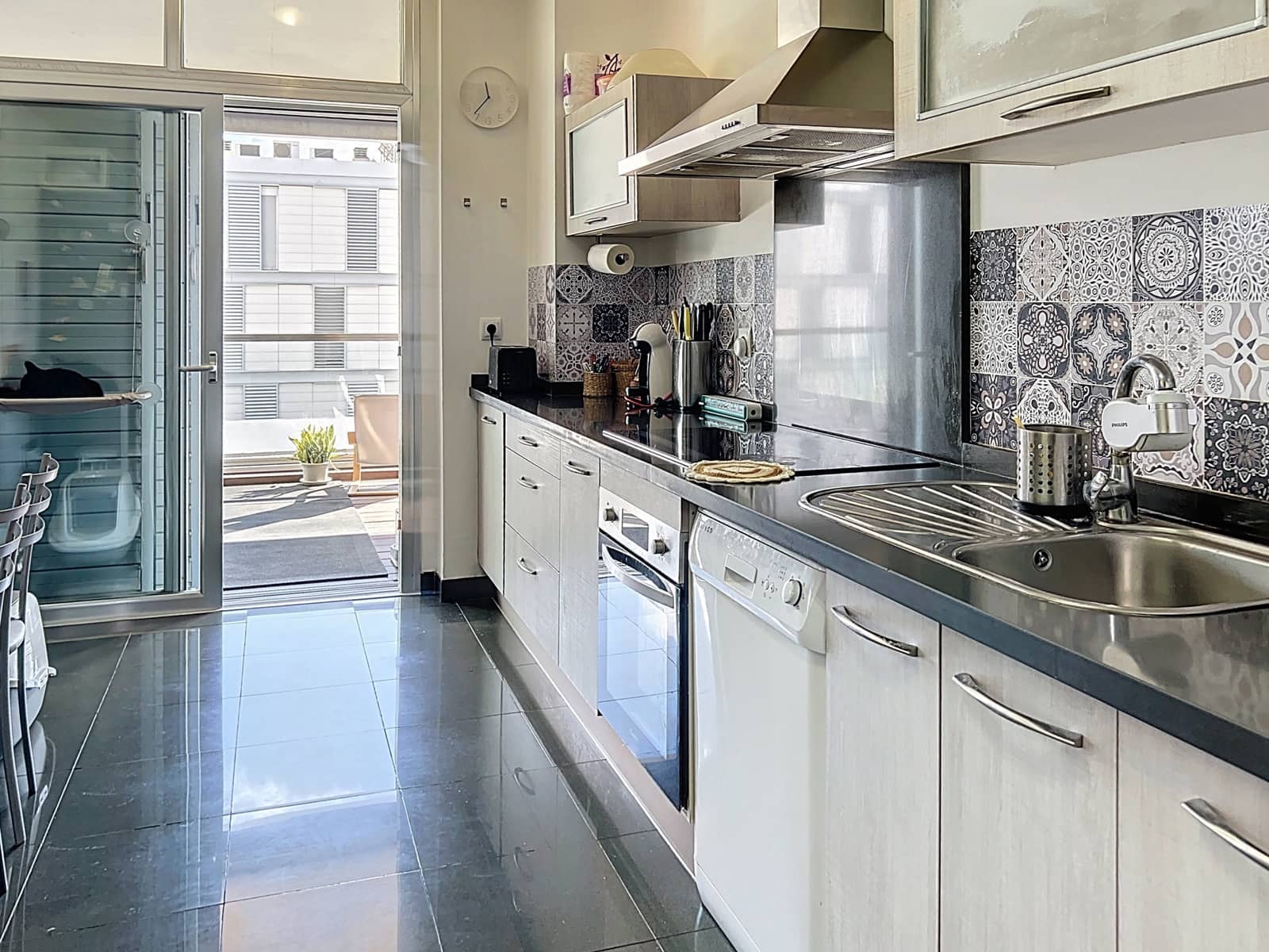 Apartamento de 3 habitaciones en Manilva en venta con piscina garaje - 359.000 € (Ref: 9382525)