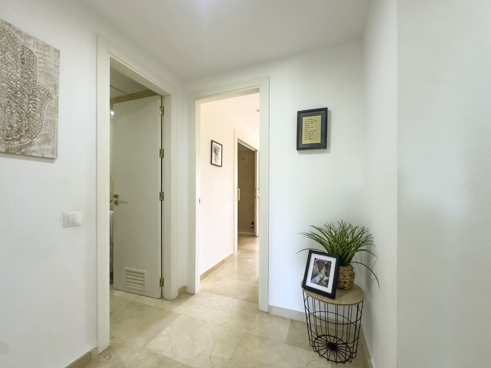 Apartamento de 3 habitaciones en Manilva en venta con piscina garaje - 595.000 € (Ref: 9395869)