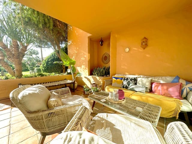 3 makuuhuone Huoneisto myytävänä paikassa Castillo de la Duquesa, Manilva mukana uima-altaan 
autotalli - 595 000 € (Ref: 9395869)