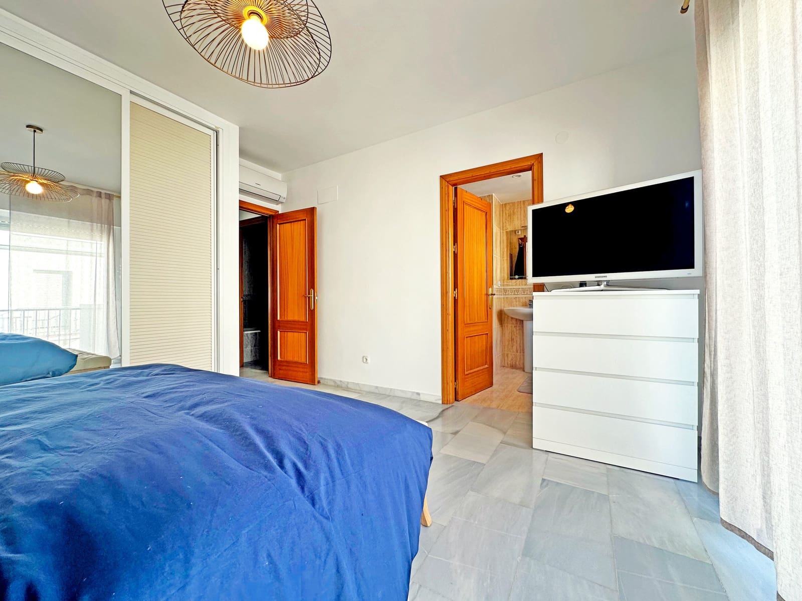 3 soverom Hus til salgs i Estepona med svømmebasseng garasje - € 655 000 (Ref: 9410838)