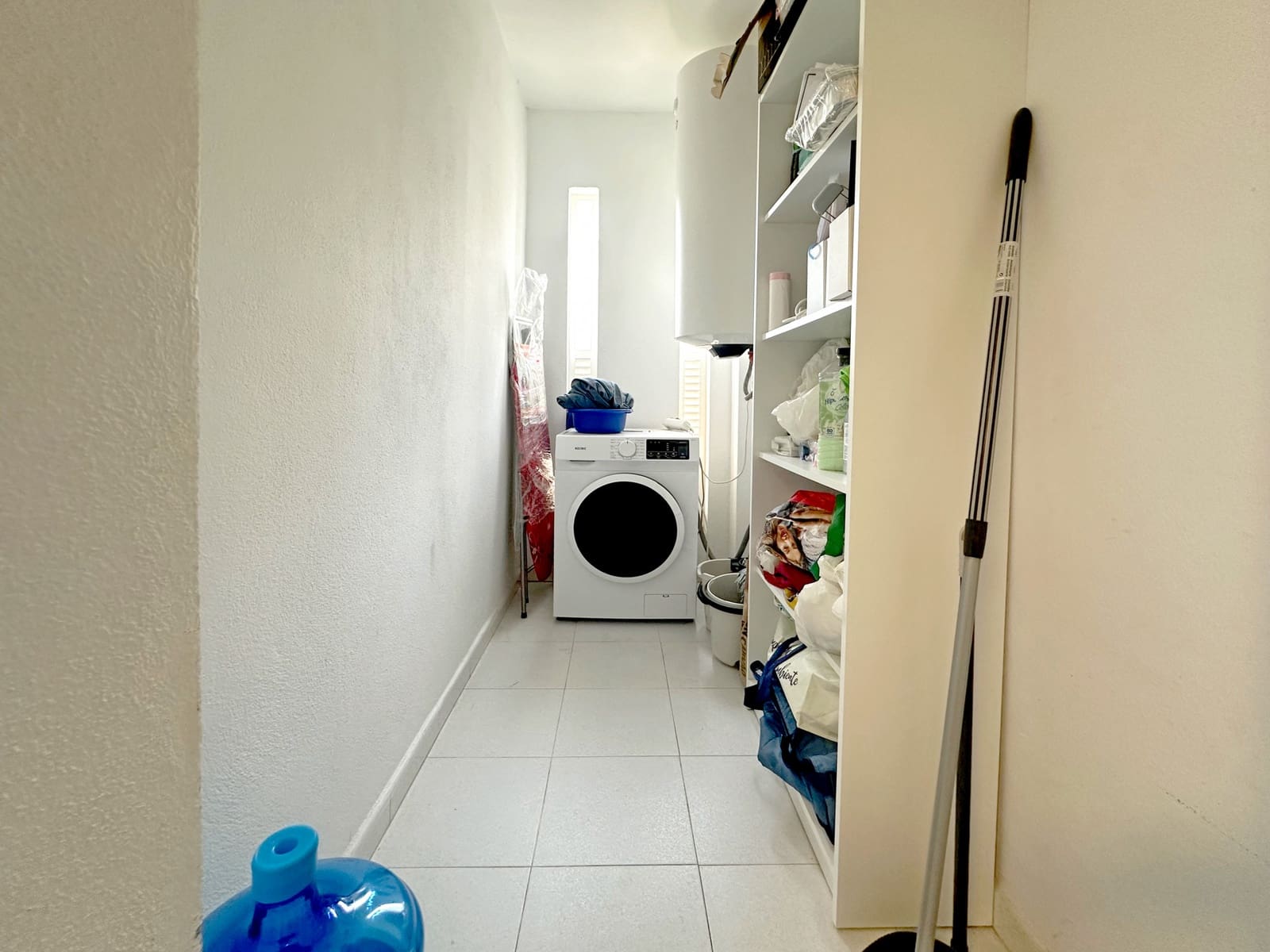 3 soverom Hus til salgs i Estepona med svømmebasseng garasje - € 655 000 (Ref: 9410838)
