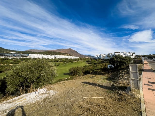 Terrain à Bâtir à vendre à Estepona - 220 000 € (Ref: 9415876)