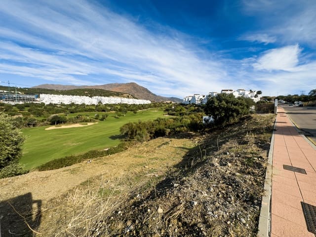 Terrain à Bâtir à vendre à Estepona - 220 000 € (Ref: 9415876)