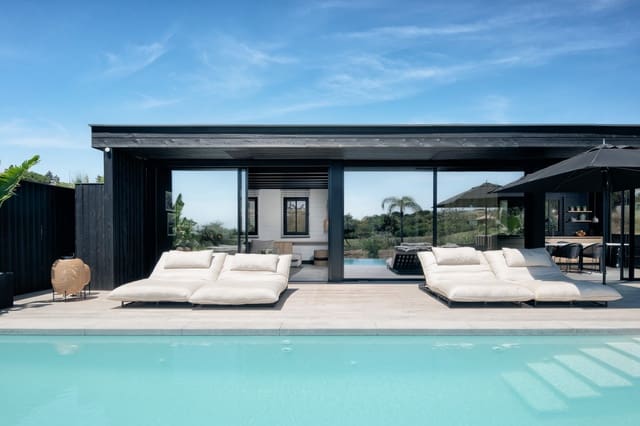 4 camera da letto Villa in vendita in Estepona con piscina garage - 1.380.000 € (Rif: 9419506)