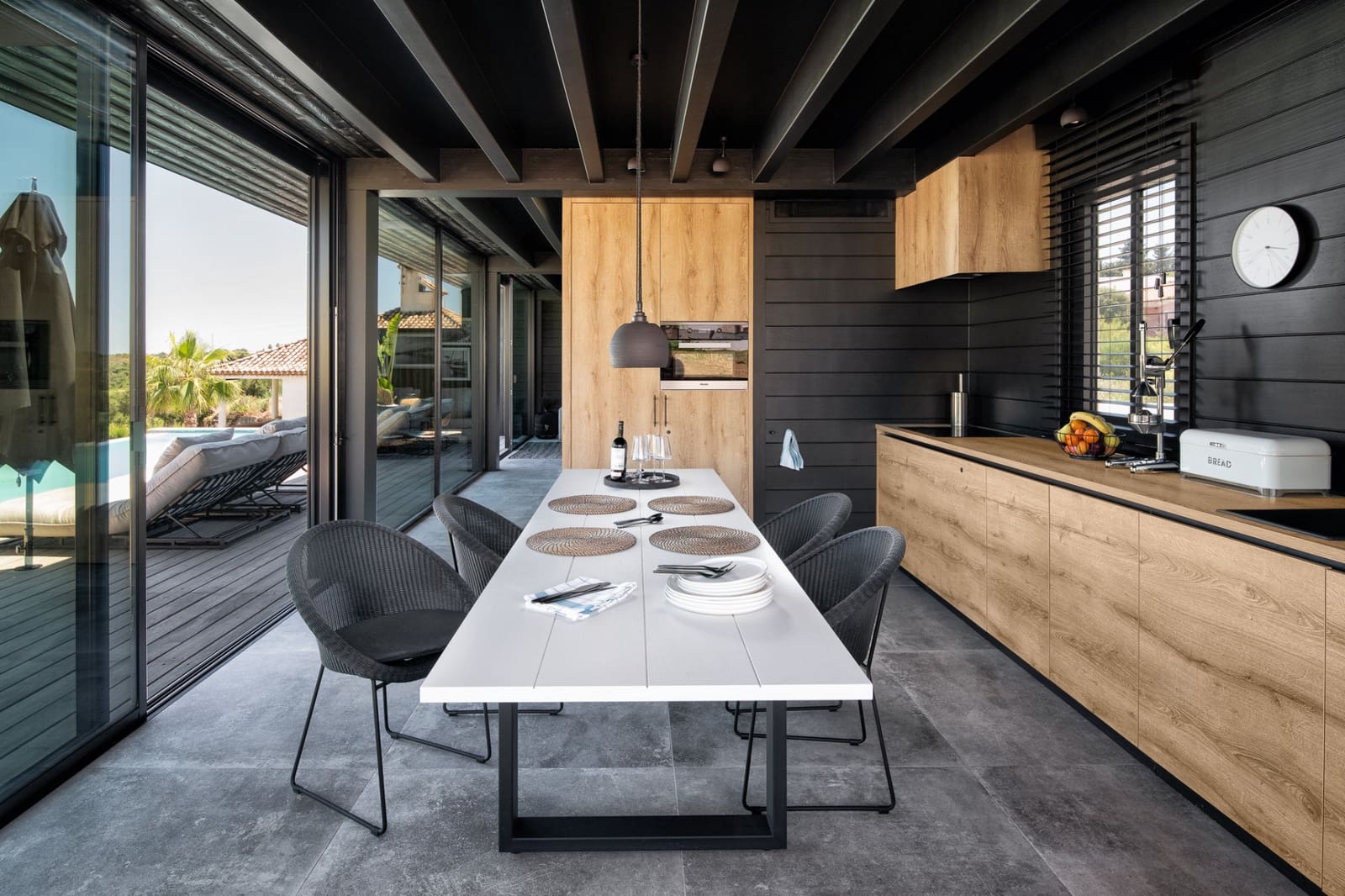 4 sovrum Villa till salu i Estepona med pool garage - 1 380 000 € (Ref: 9419506)