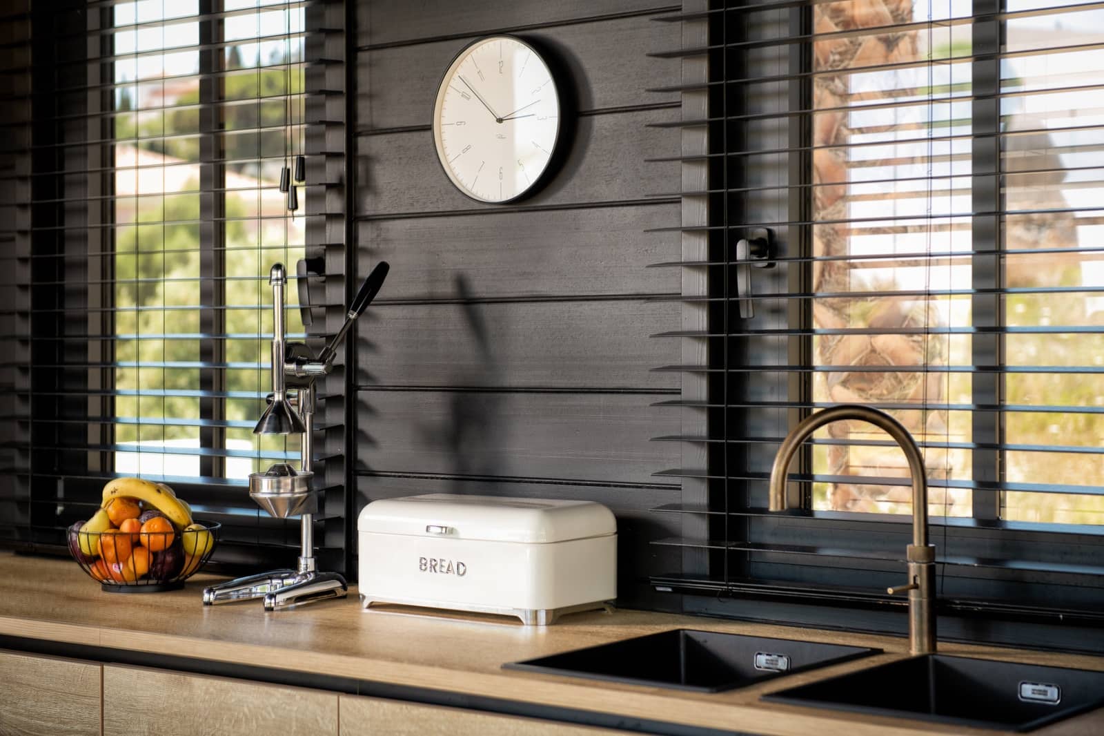 4 sovrum Villa till salu i Estepona med pool garage - 1 380 000 € (Ref: 9419506)