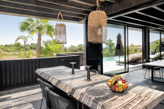 4 camera da letto Villa in vendita in Estepona con piscina garage - 1.380.000 € (Rif: 9419506)