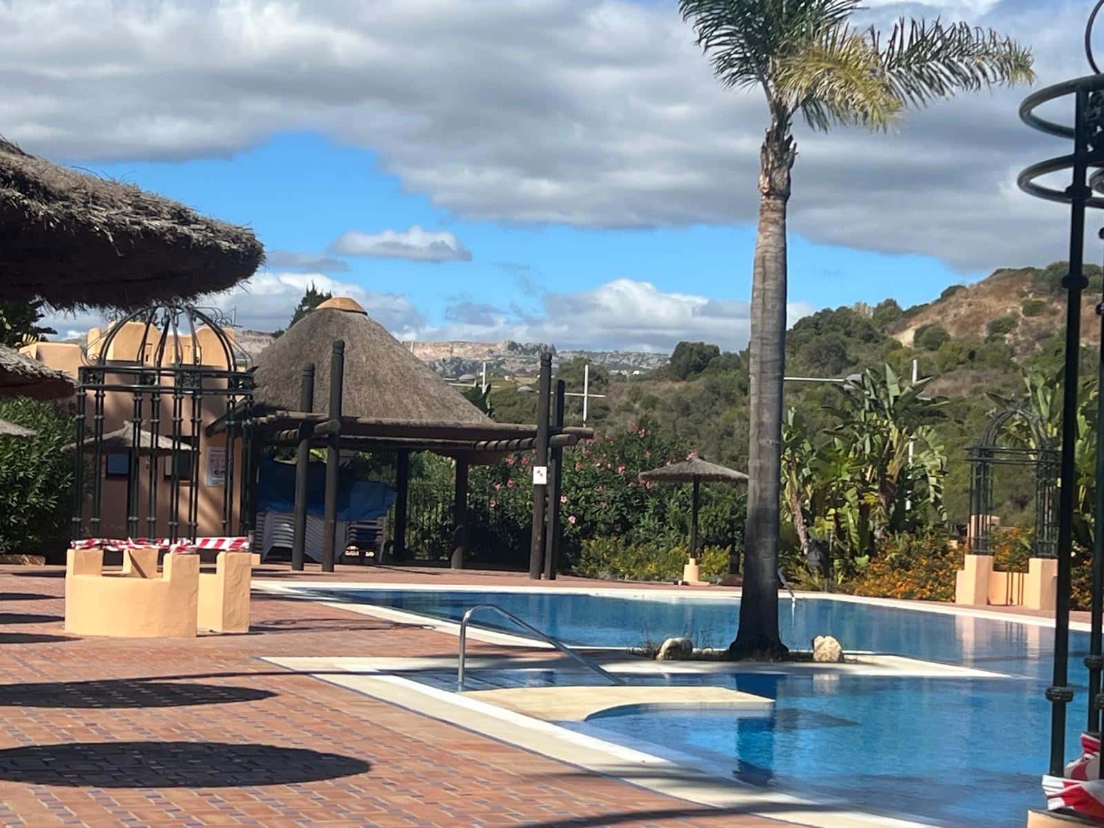 2 chambre Appartement à vendre à Manilva avec piscine garage - 275 000 € (Ref: 9427036)