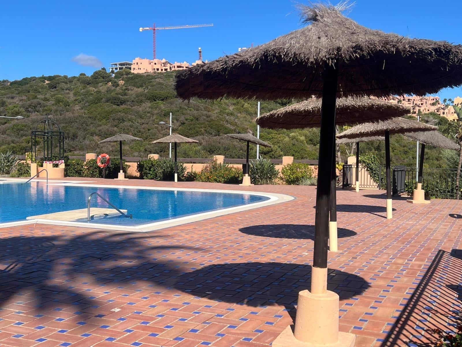 2 chambre Appartement à vendre à Manilva avec piscine garage - 275 000 € (Ref: 9427036)