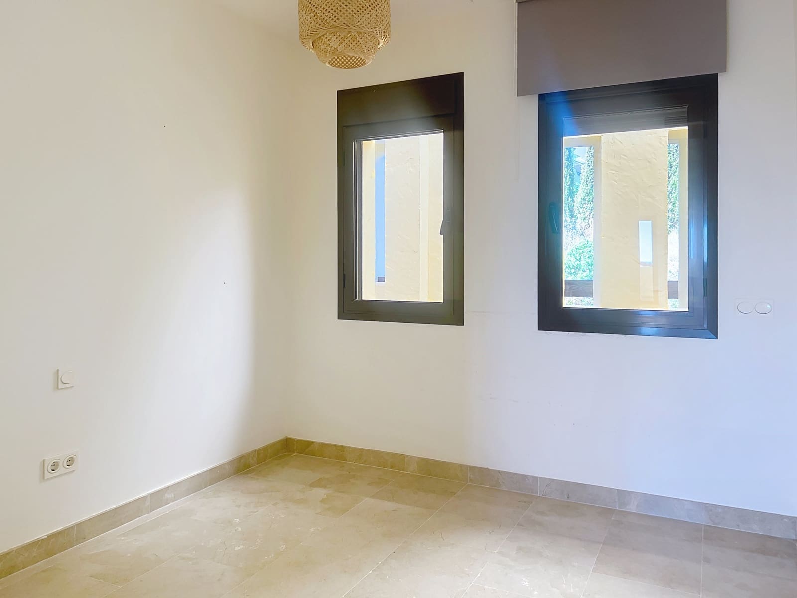 2 chambre Appartement à vendre à Manilva avec piscine garage - 275 000 € (Ref: 9427036)