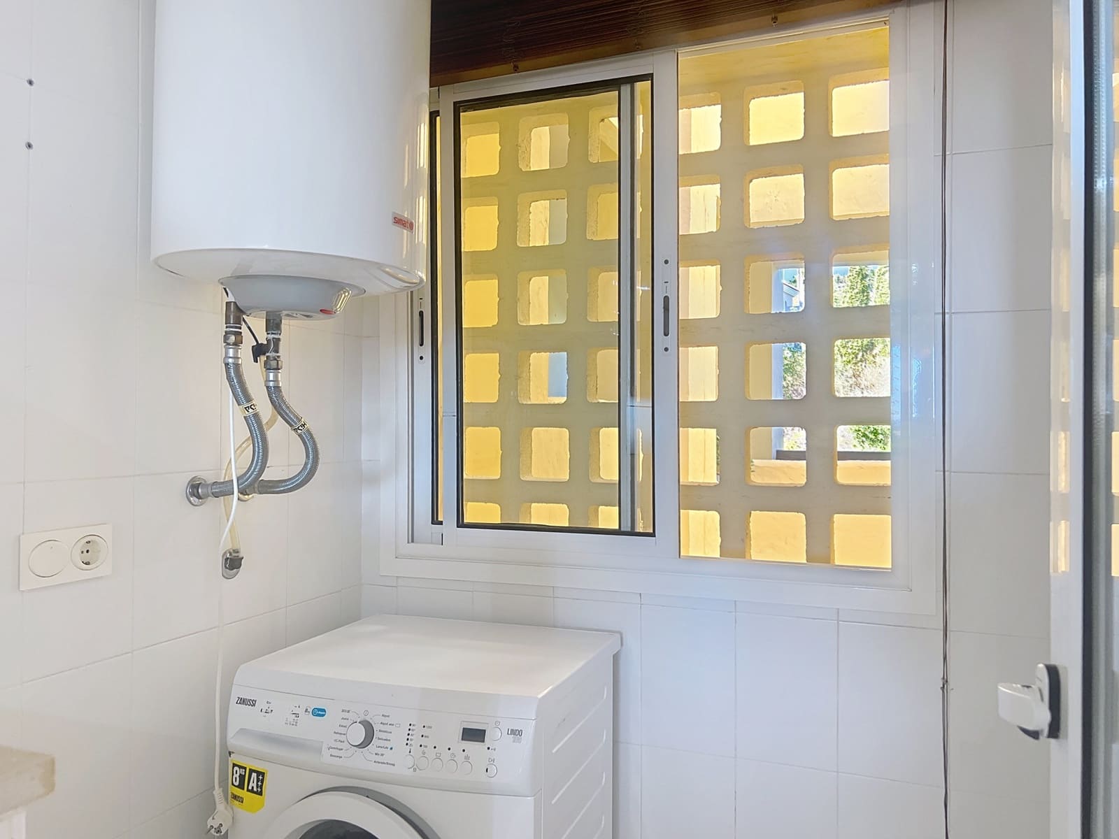 2 chambre Appartement à vendre à Manilva avec piscine garage - 275 000 € (Ref: 9427036)