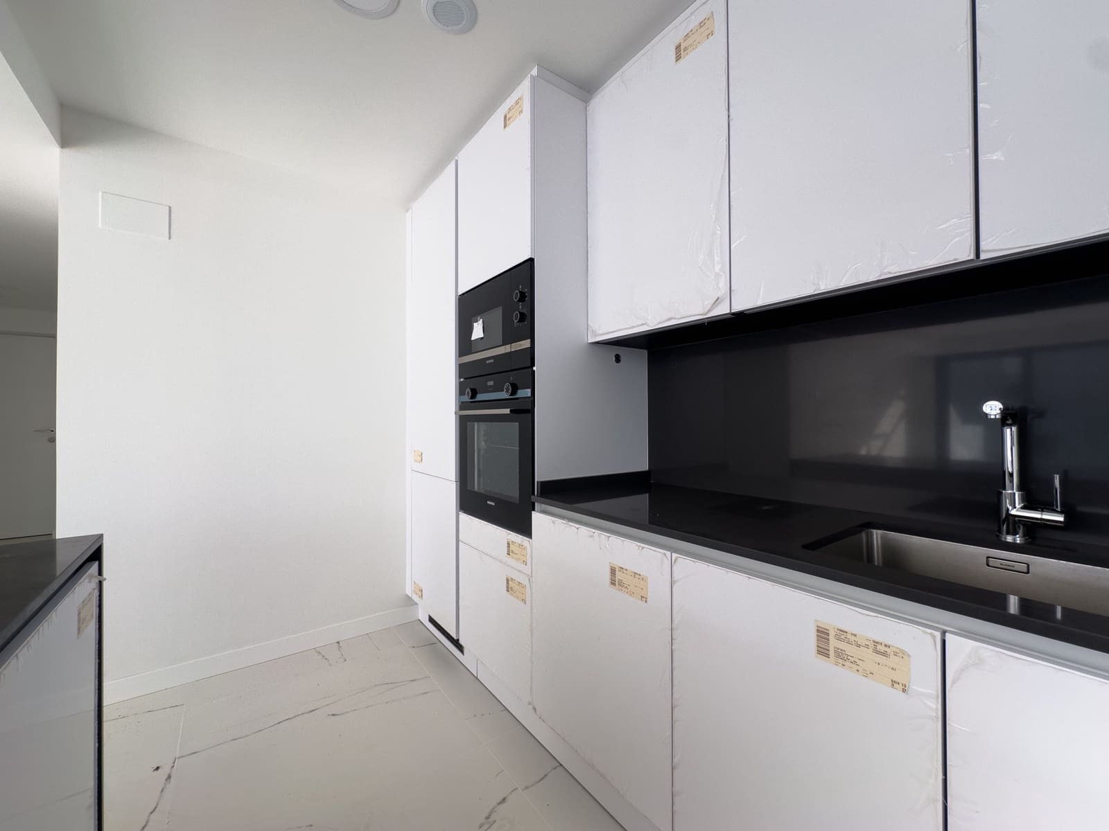 2 chambre Appartement à vendre à Casares avec piscine garage - 505 000 € (Ref: 9431245)