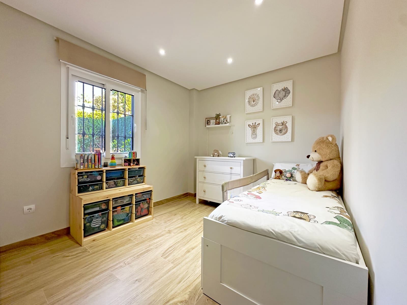 2 quarto Apartamento para venda em Estepona com piscina garagem - 530 250 € (Ref: 9431246)