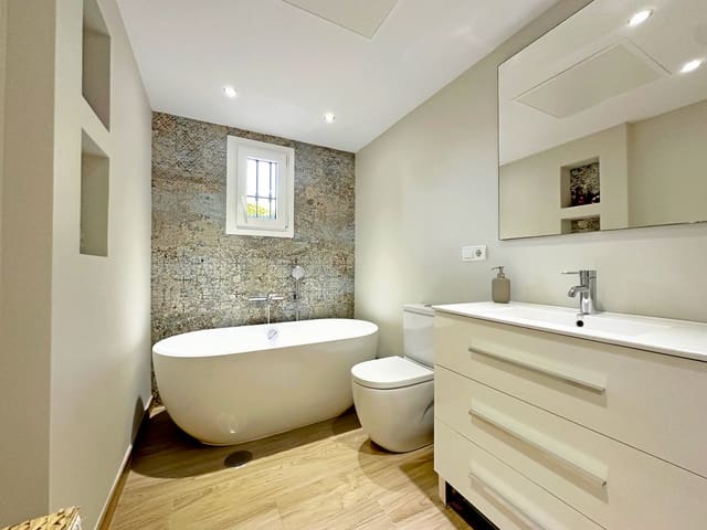 2 makuuhuone Huoneisto myytävänä paikassa La Concha - Resina Golf, Estepona mukana uima-altaan 
autotalli - 495 000 € (Ref: 9431246)