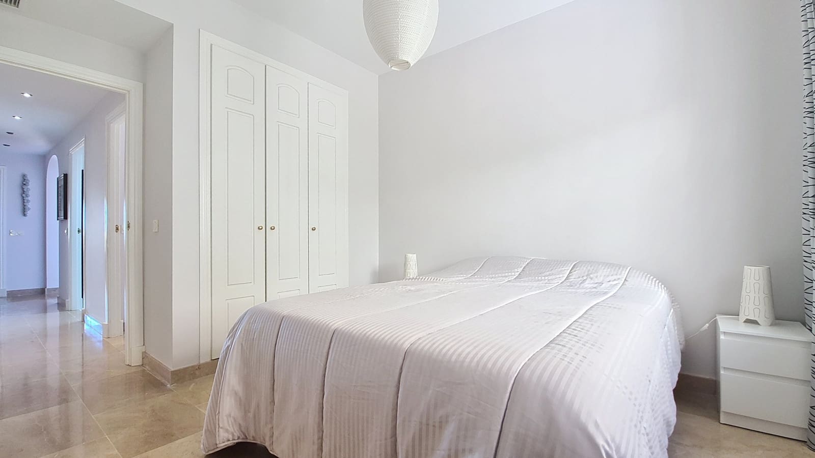 Apartamento de 3 habitaciones en Manilva en venta con piscina garaje - 349.000 € (Ref: 9431247)