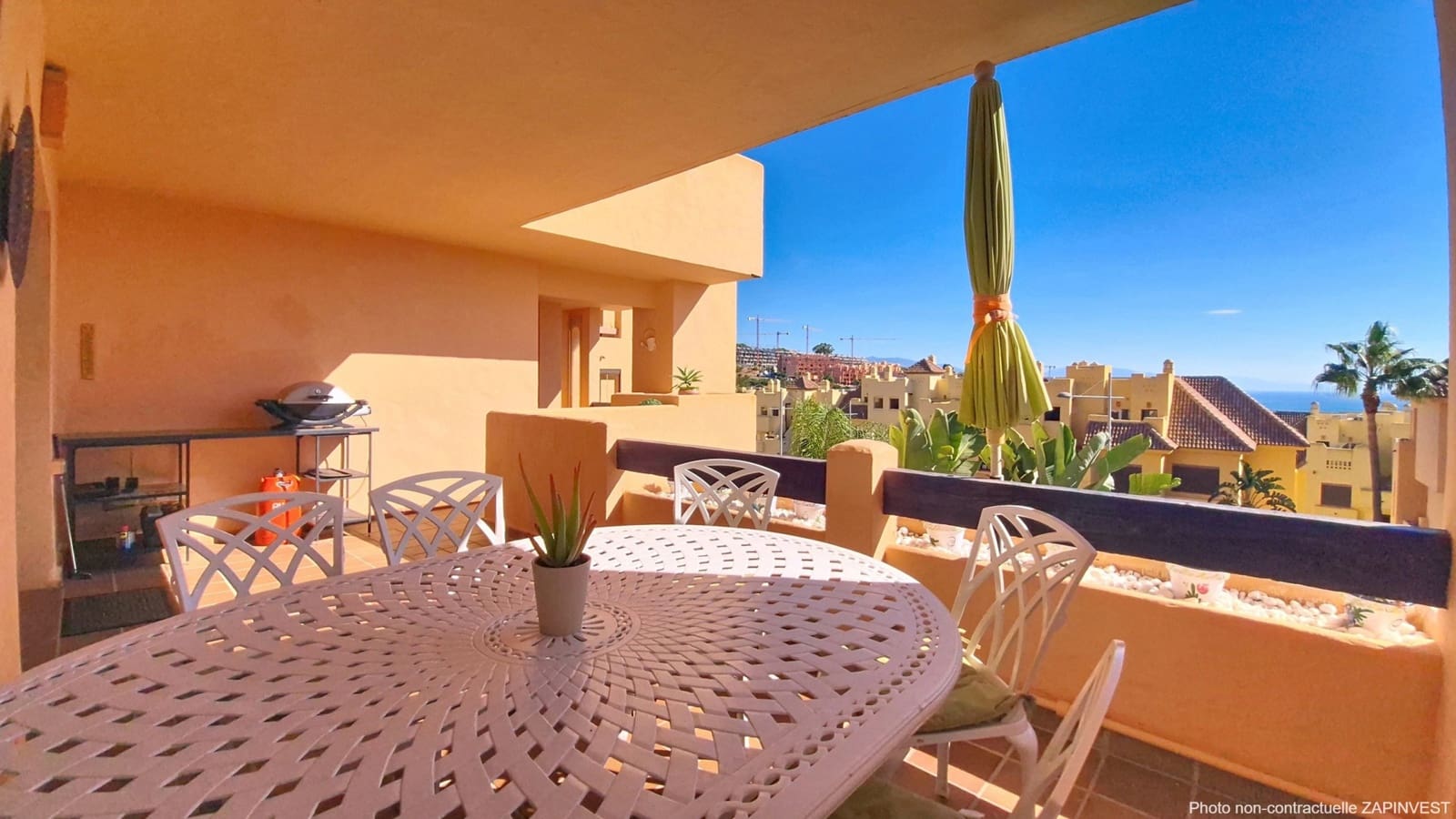 Apartamento de 3 habitaciones en Manilva en venta con piscina garaje - 349.000 € (Ref: 9431247)