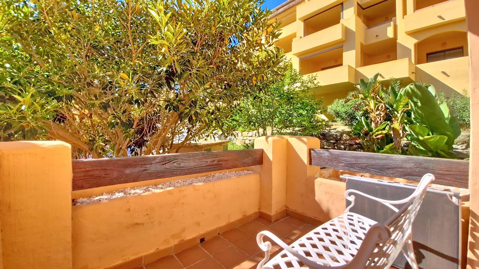 Apartamento de 3 habitaciones en Manilva en venta con piscina garaje - 349.000 € (Ref: 9431247)