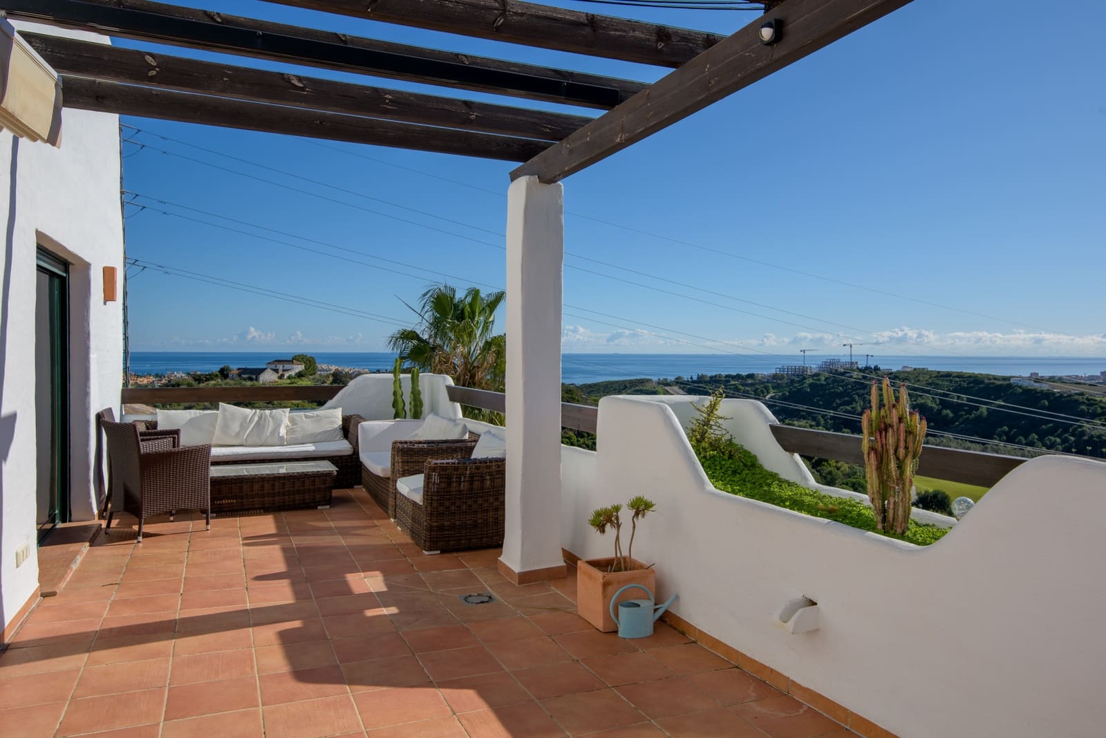 Ático de 4 habitaciones en Casares en venta con piscina garaje - 440.000 € (Ref: 9439933)