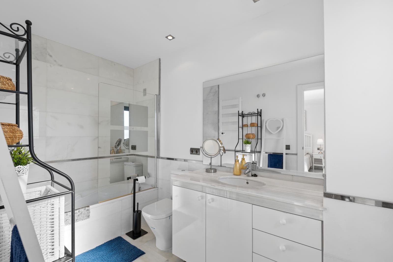 Ático de 4 habitaciones en Casares en venta con piscina garaje - 440.000 € (Ref: 9439933)