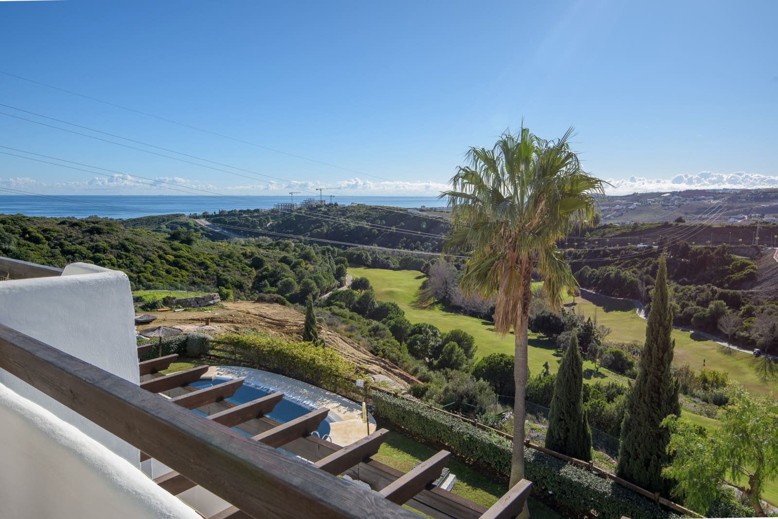 Ático de 4 habitaciones en Casares en venta con piscina garaje - 440.000 € (Ref: 9439933)