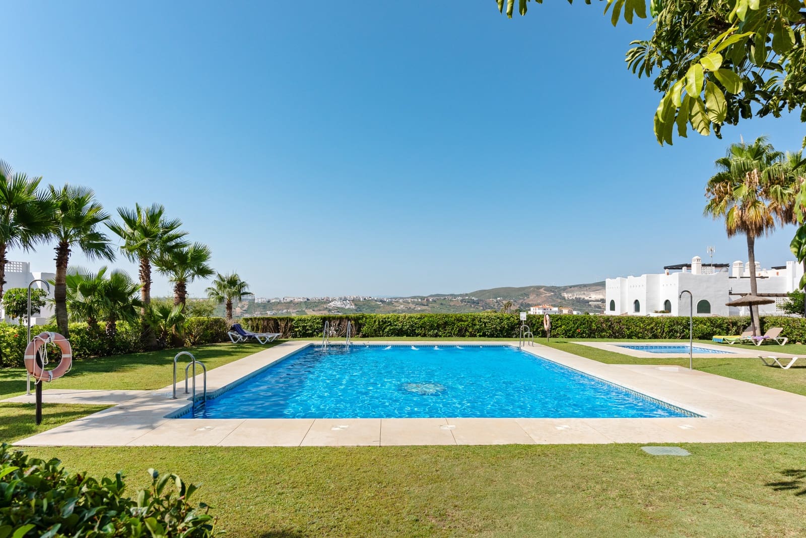 Ático de 4 habitaciones en Casares en venta con piscina garaje - 440.000 € (Ref: 9439933)