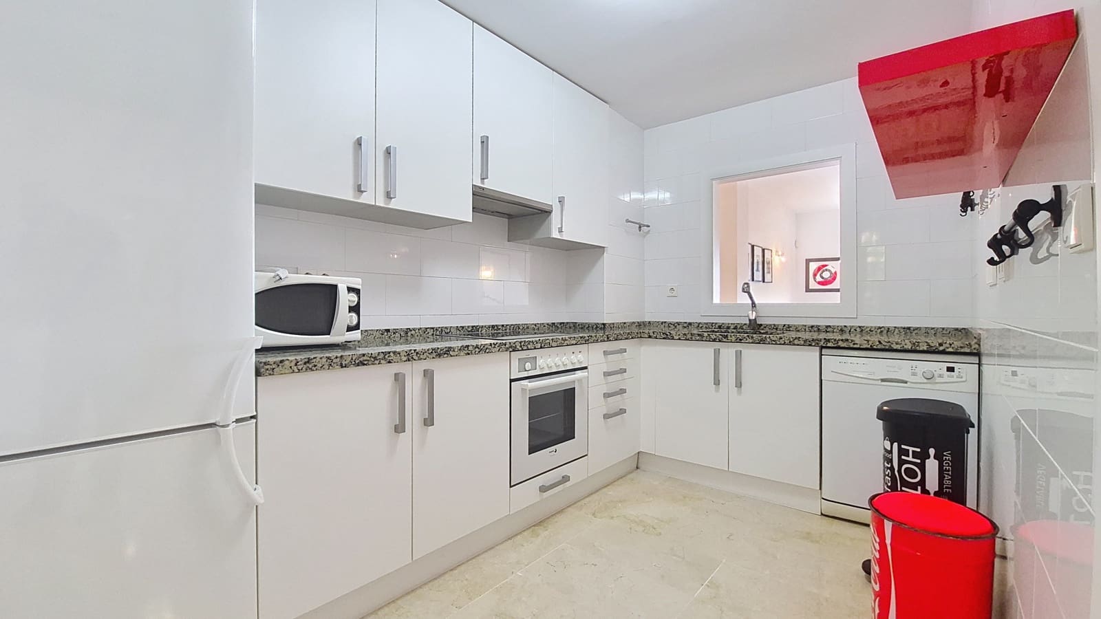 2 chambre Penthouse à vendre à Manilva avec piscine garage - 299 000 € (Ref: 9468298)