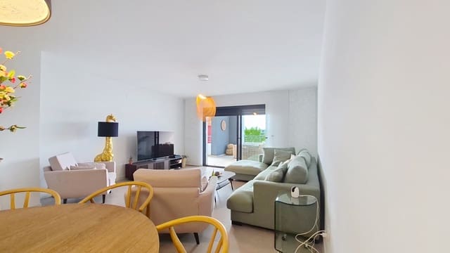 3 sypialnia Apartament na sprzedaż w Casares z basenem garażem - 549 000 € (Ref: 9468299)