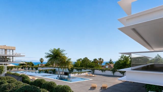 2 Zimmer Penthouse zu verkaufen in Manilva mit Pool Garage - 585.000 € (Ref: 9472793)