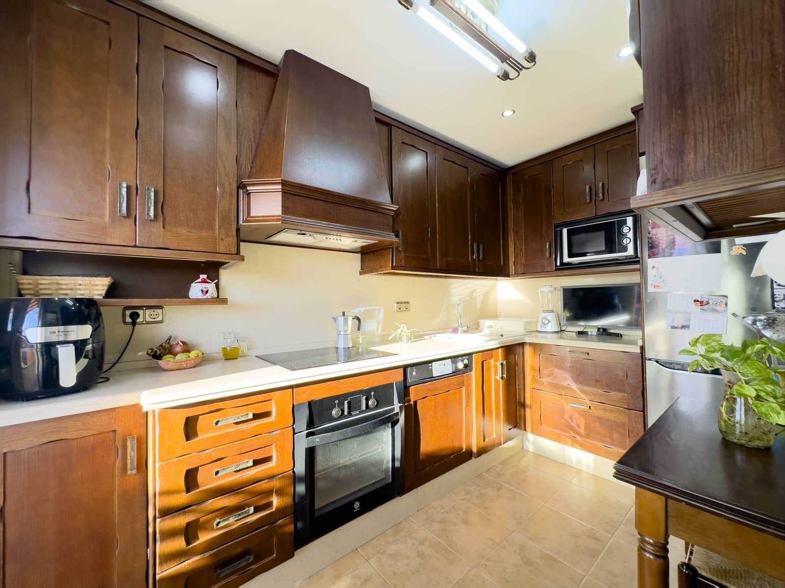 3 chambre Penthouse à vendre à Estepona avec garage - 680 000 € (Ref: 9516064)