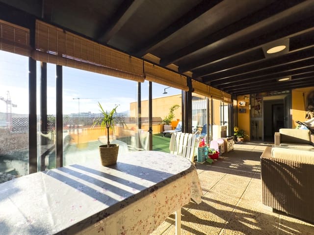 3 quarto Penthouse para venda em Estepona com garagem - 639 000 € (Ref: 9516064)