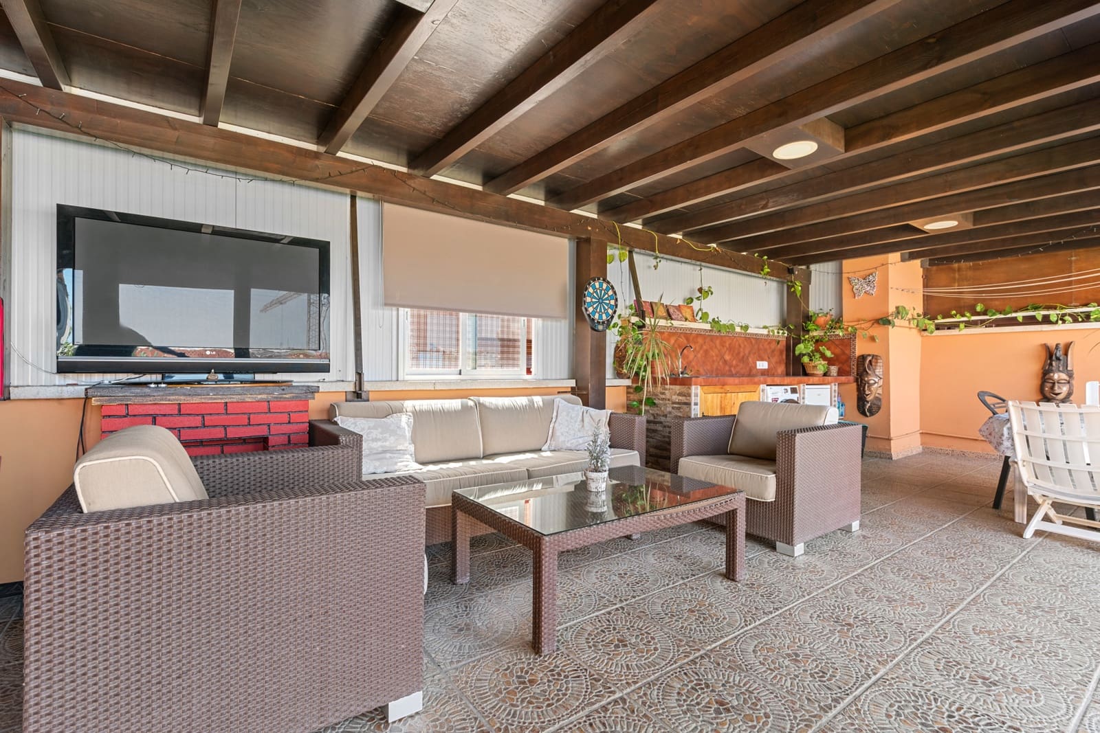 3 bedroom Penthouse for sale in Estepona with garage - € 620,000 (Ref: 9516064)