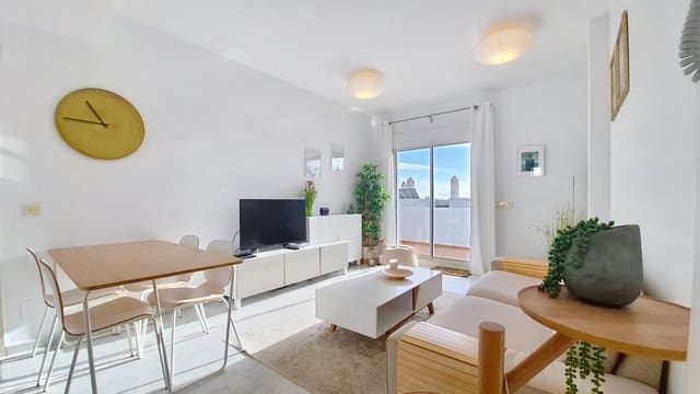 2 sovrum Takvåning till salu i Estepona med pool garage - 266 000 € (Ref: 9524111)