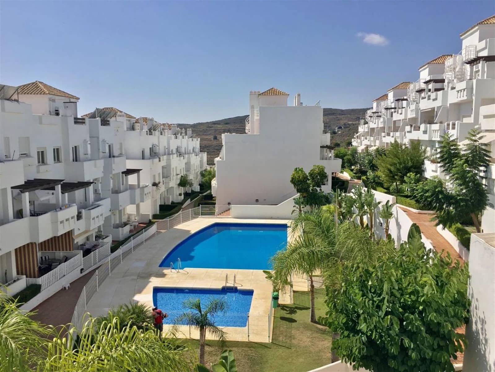 2 slaapkamer Penthouse te koop in Estepona met zwembad garage - € 266.000 (Ref: 9524111)