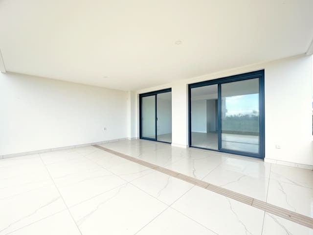 3 makuuhuone Huoneisto myytävänä paikassa Bahia de Casares, Casares mukana uima-altaan 
autotalli - 469 000 € (Ref: 9547841)