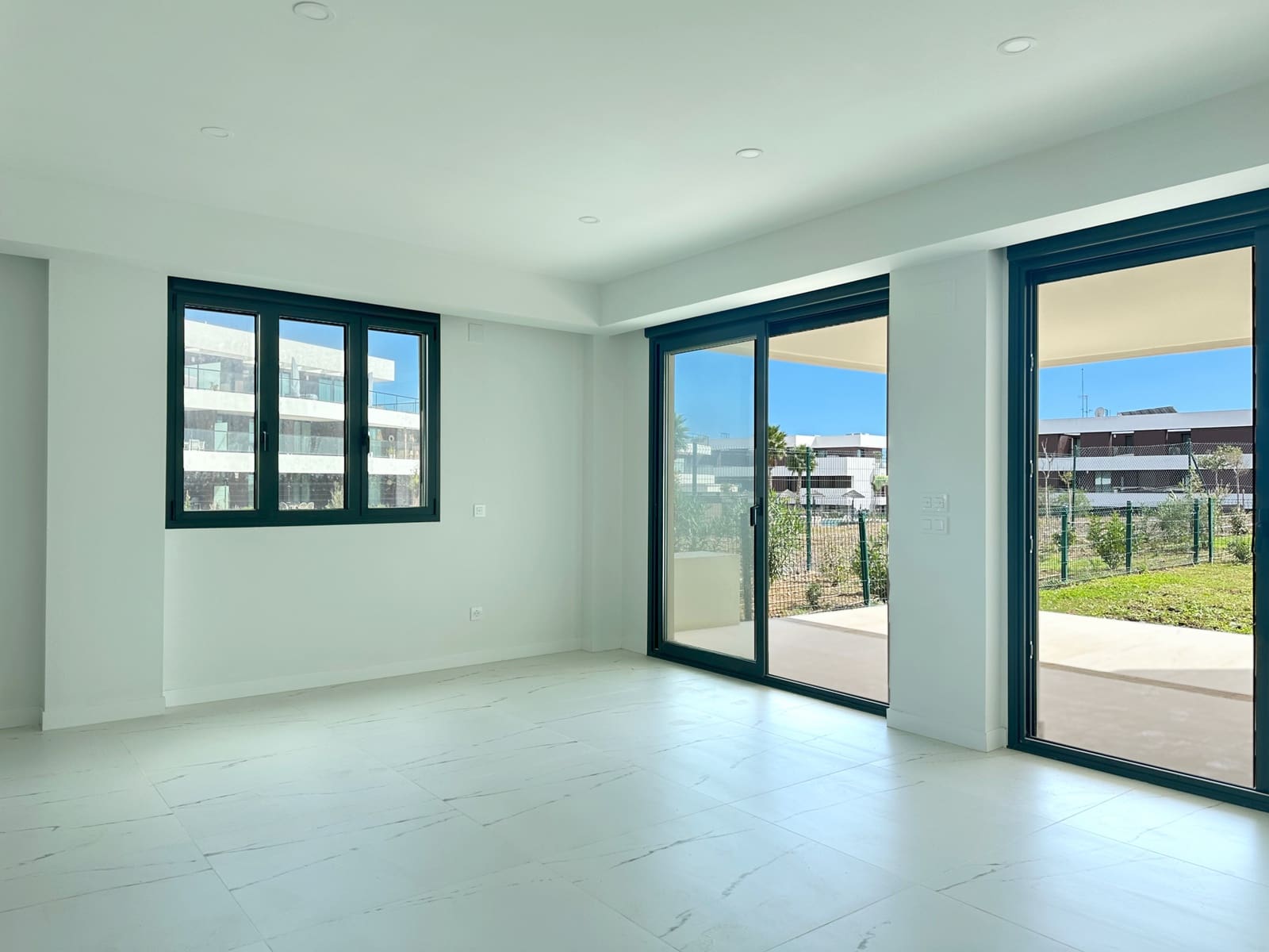 3 makuuhuone Huoneisto myytävänä paikassa Casares mukana uima-altaan 
autotalli - 469 000 € (Ref: 9547841)