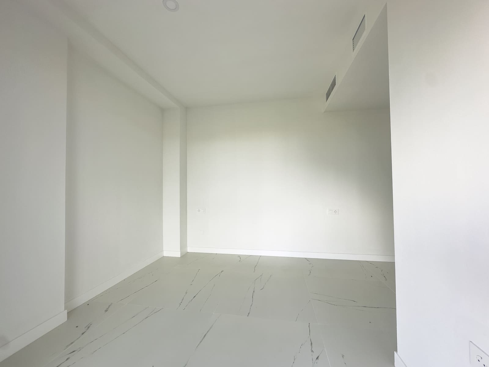 3 makuuhuone Huoneisto myytävänä paikassa Casares mukana uima-altaan 
autotalli - 469 000 € (Ref: 9547841)