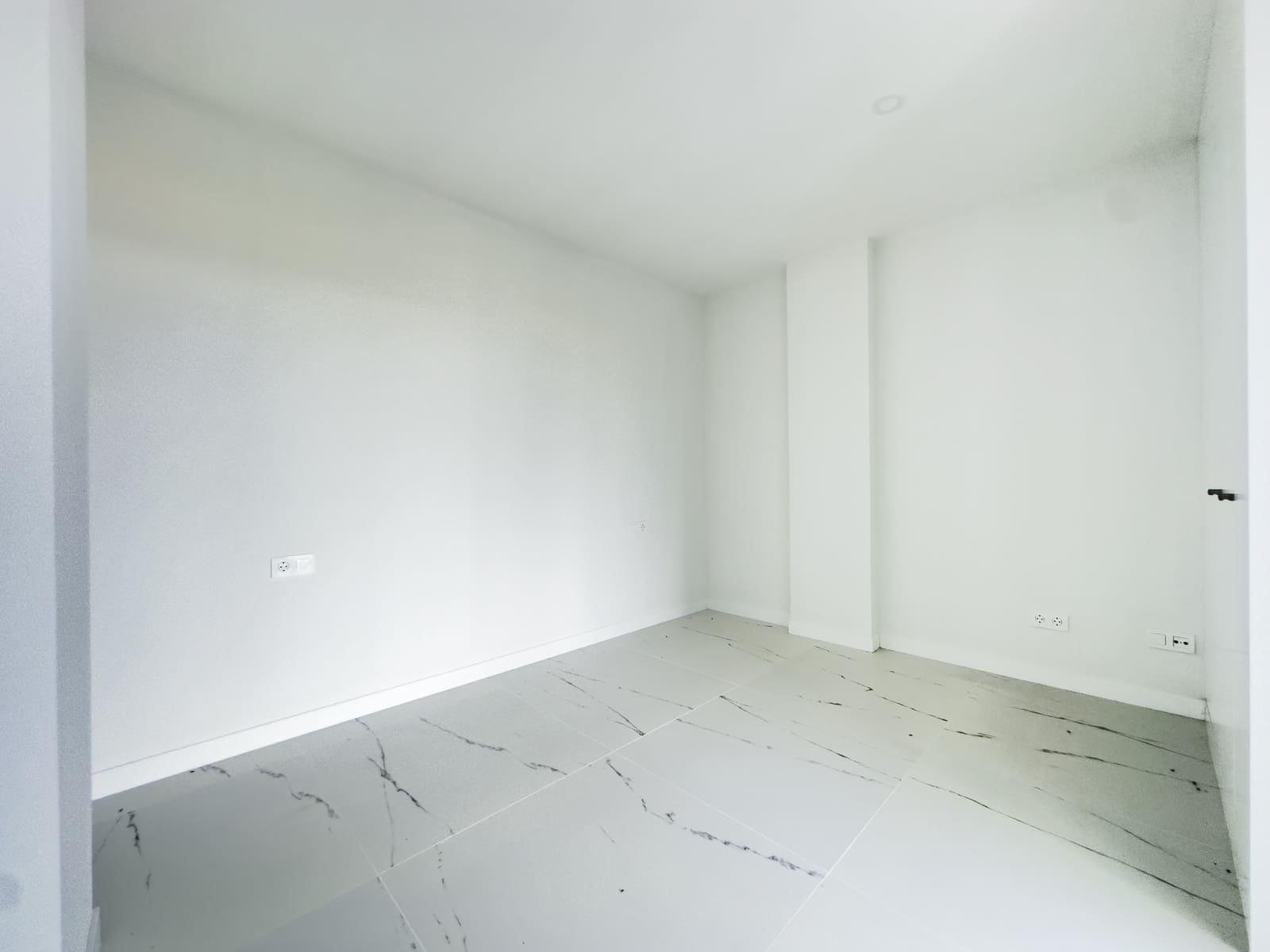 3 makuuhuone Huoneisto myytävänä paikassa Casares mukana uima-altaan 
autotalli - 469 000 € (Ref: 9547841)