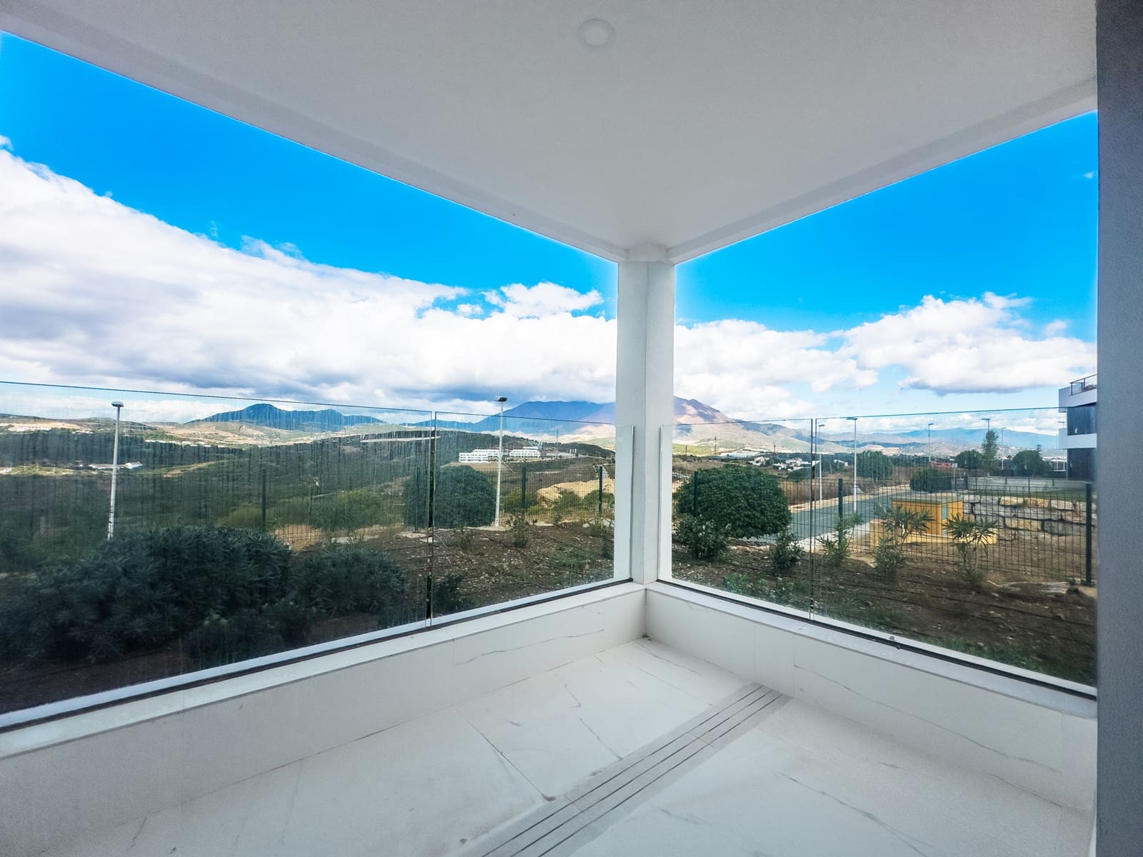 3 makuuhuone Huoneisto myytävänä paikassa Casares mukana uima-altaan 
autotalli - 469 000 € (Ref: 9547841)