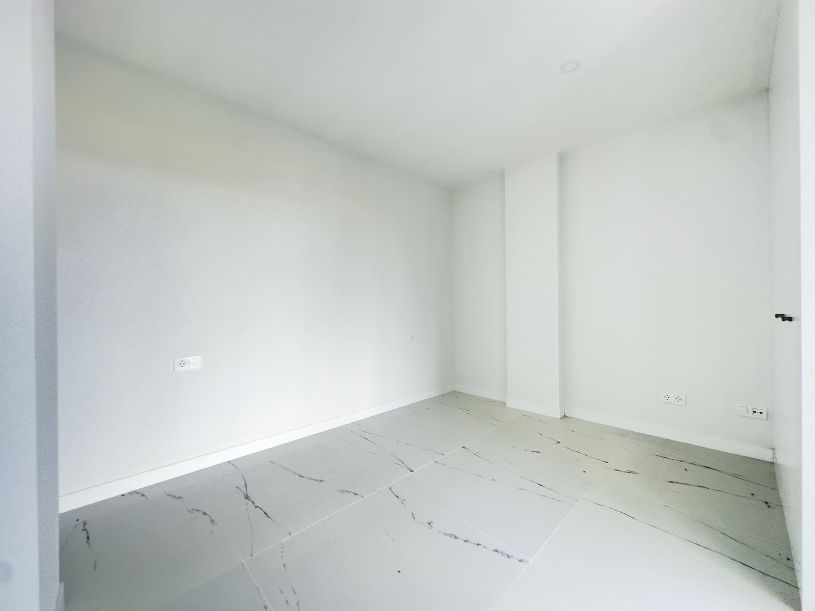 3 soverom Leilighet til salgs i Casares med svømmebasseng garasje - € 469 000 (Ref: 9547841)