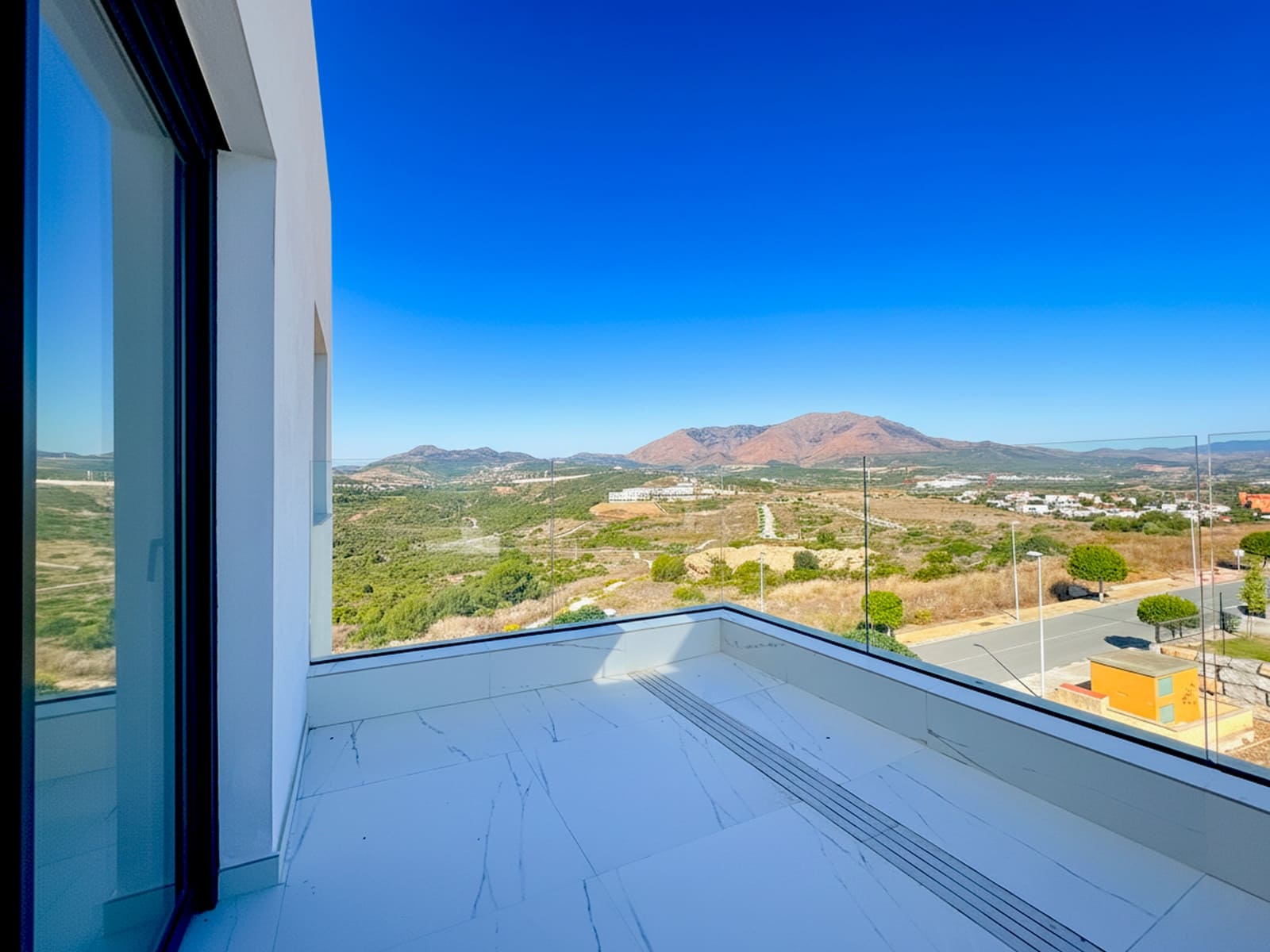 3 Zimmer Penthouse zu verkaufen in Casares mit Pool Garage - 650.000 € (Ref: 9547842)