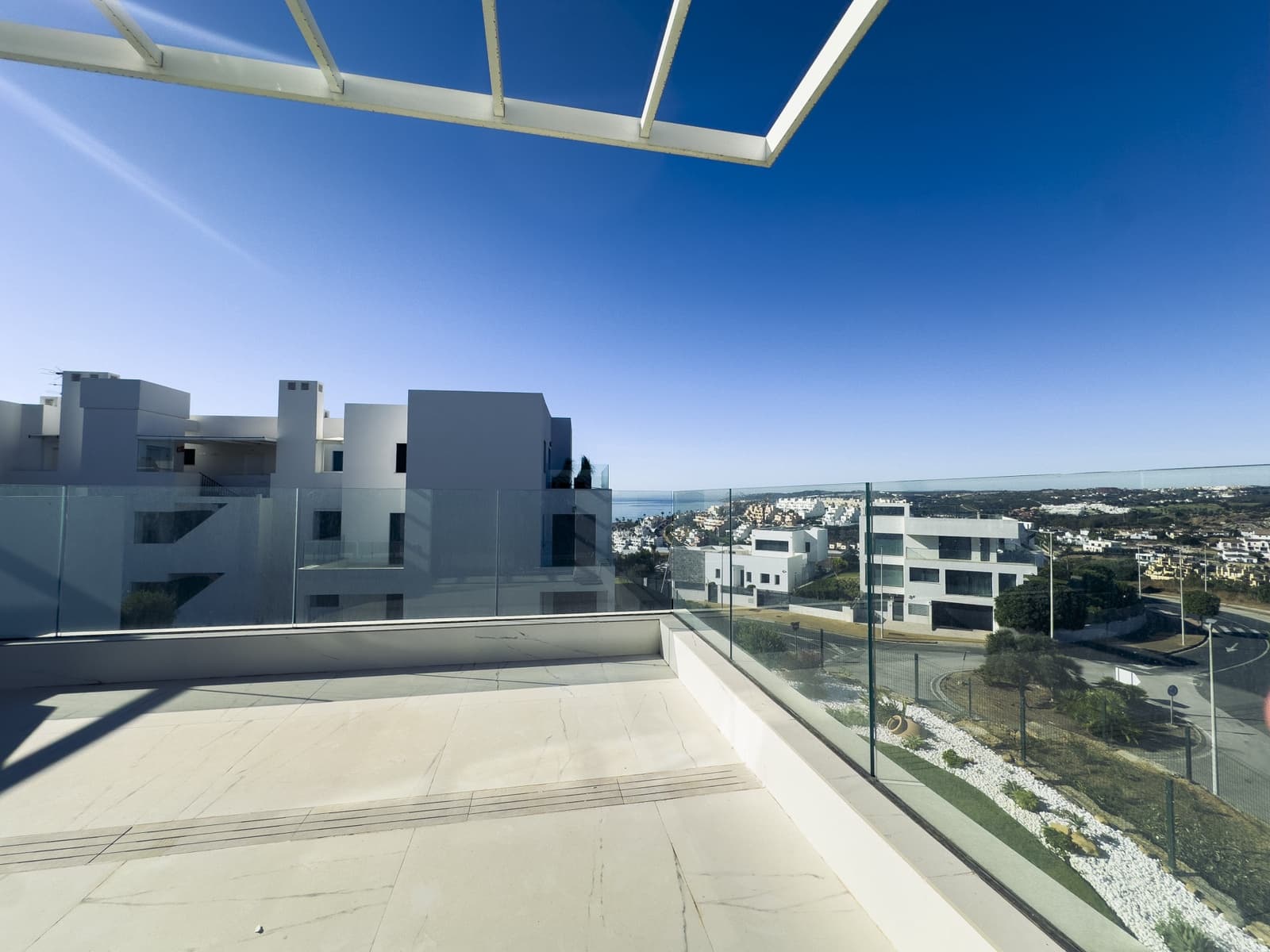 Apartamento de 2 habitaciones en Casares en venta con piscina garaje - 525.000 € (Ref: 9547843)