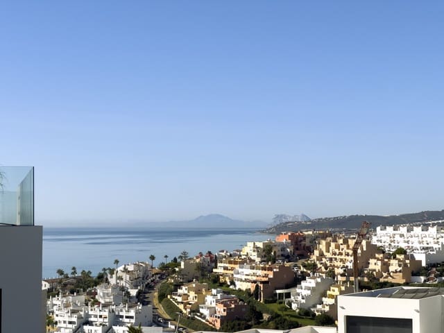 2 chambre Appartement à vendre à Bahia de Casares, Casares avec piscine garage - 525 000 € (Ref: 9547843)