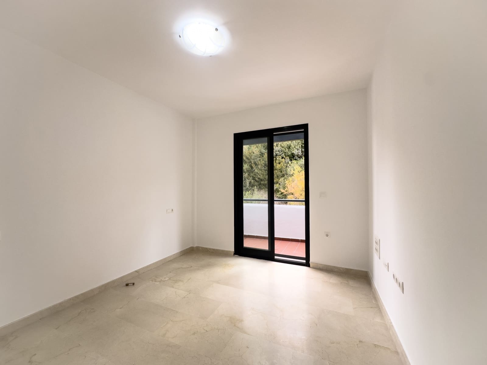 3 bedroom Townhouse for sale in Manilva with pool garage - € 610,000 (Ref: 9547849)