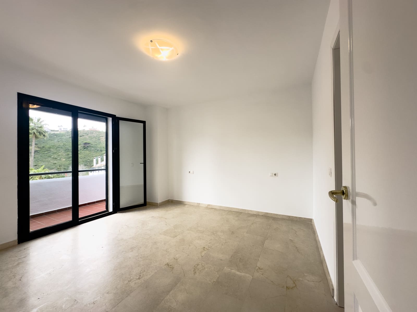 3 bedroom Townhouse for sale in Manilva with pool garage - € 610,000 (Ref: 9547849)