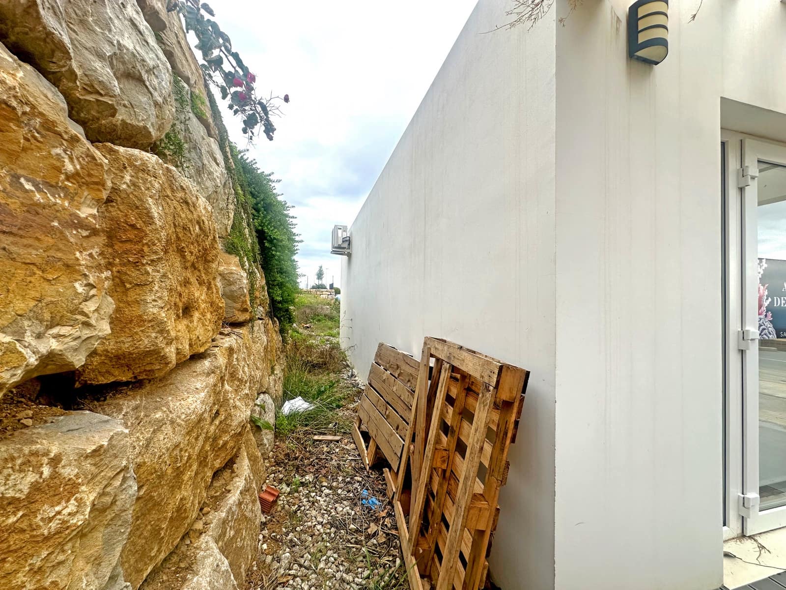 Commercial for sale in Casares - € 59,000 (Ref: 9659215)